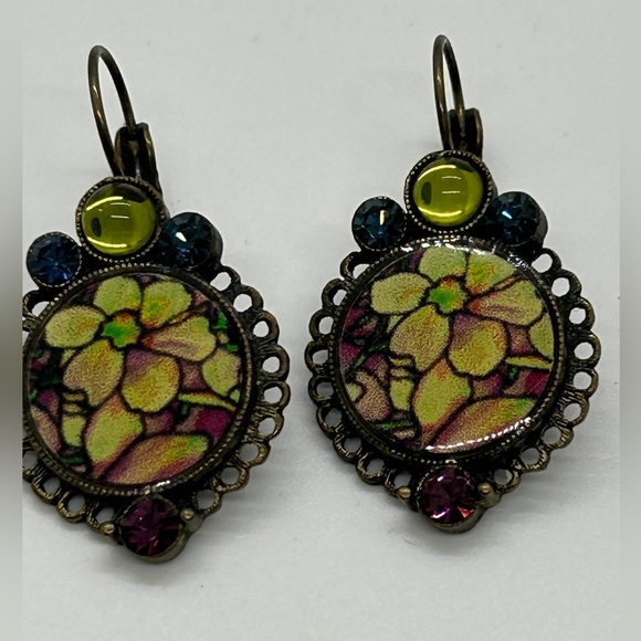 Pierced Earrings Antique Brass with Jewels - Picture 2 of 5